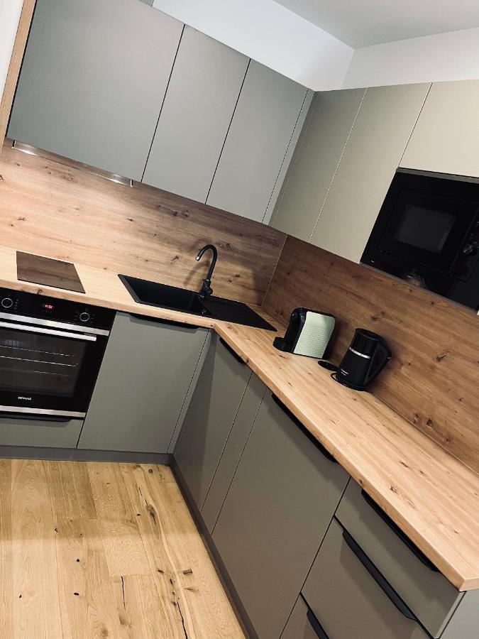 Stylovy Apartman Ski&Bike, ヤンスケー・ラーズニェ エクステリア 写真